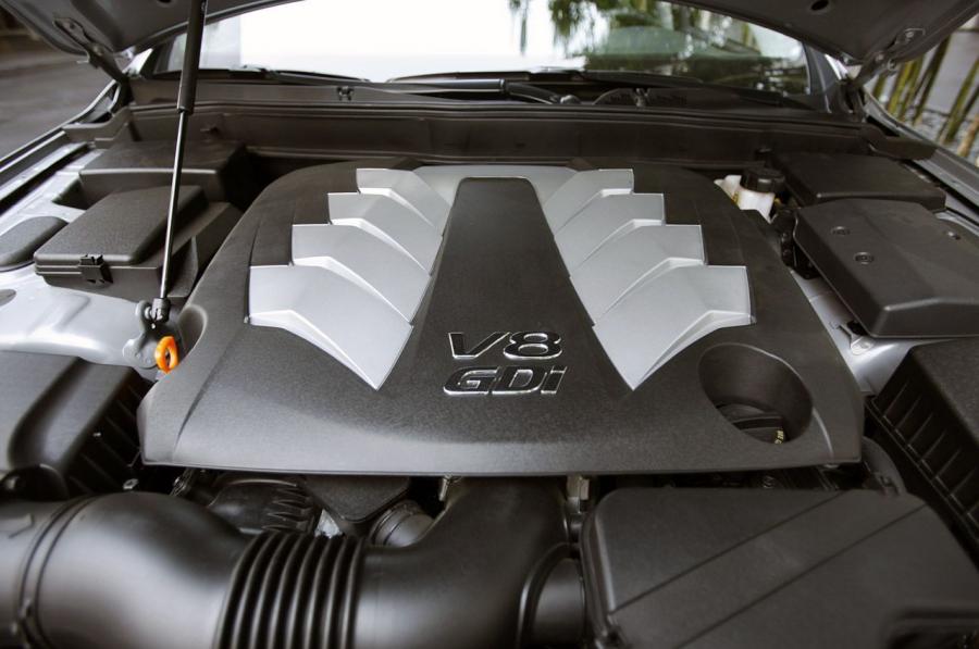  Hyundai Genesis 5.0 R-Spec 2012 года  (фото 26 из 33)